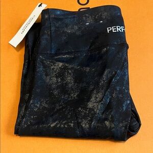 NWT Calvin Klein Black and Blue Performance Leggings size Small